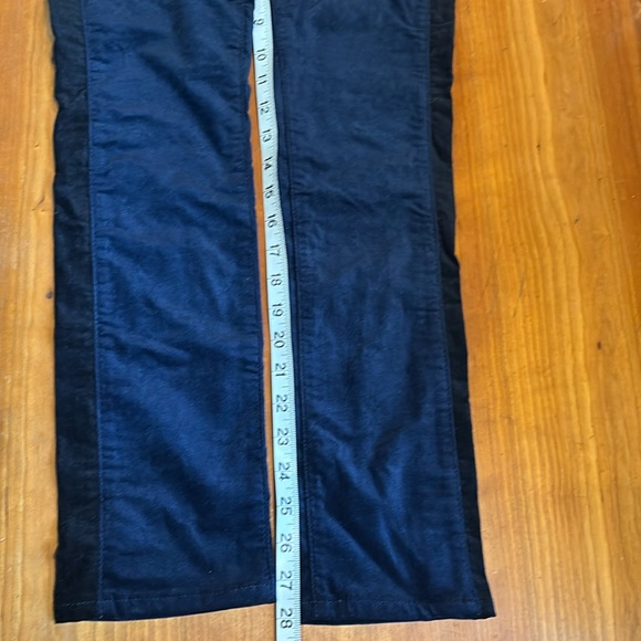 🆕 Velvet Pants - Picture 7 of 12